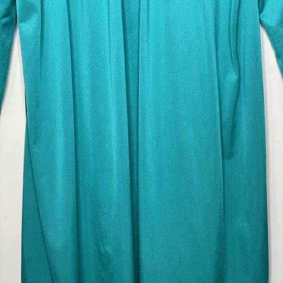 SHADOWLINE size L Nightgown Long Sleeves Machine Embroidered Neckline GREEN USA - Picture 6 of 16